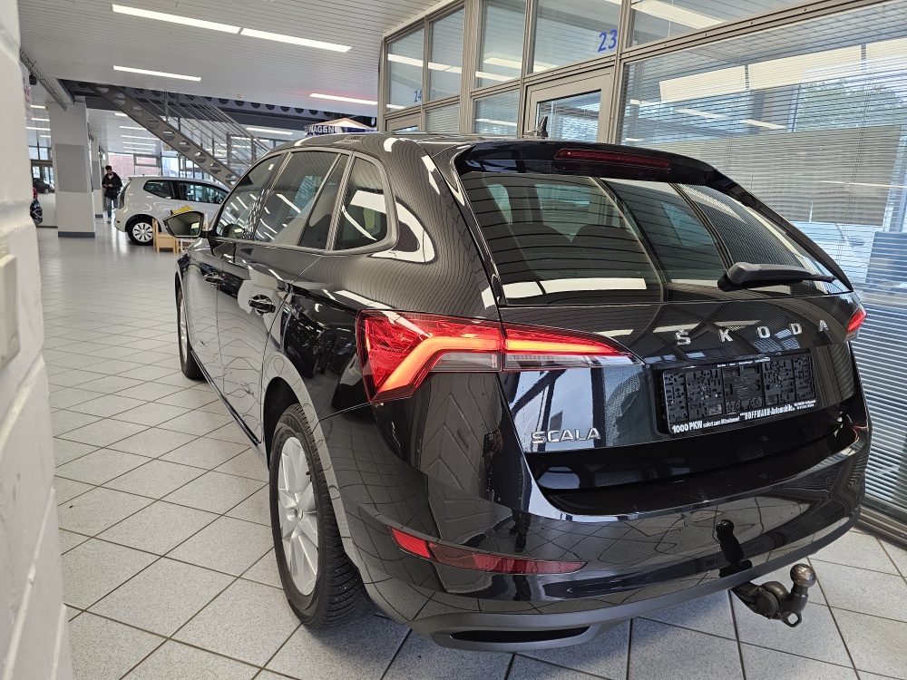 Skoda Scala  bei Hoffmann Automobile in Wolfsburg kaufen und sofort mitnehmen - Bild 5