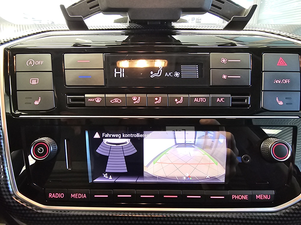 VW up!  bei Hoffmann Automobile in Wolfsburg kaufen und sofort mitnehmen - Bild 10