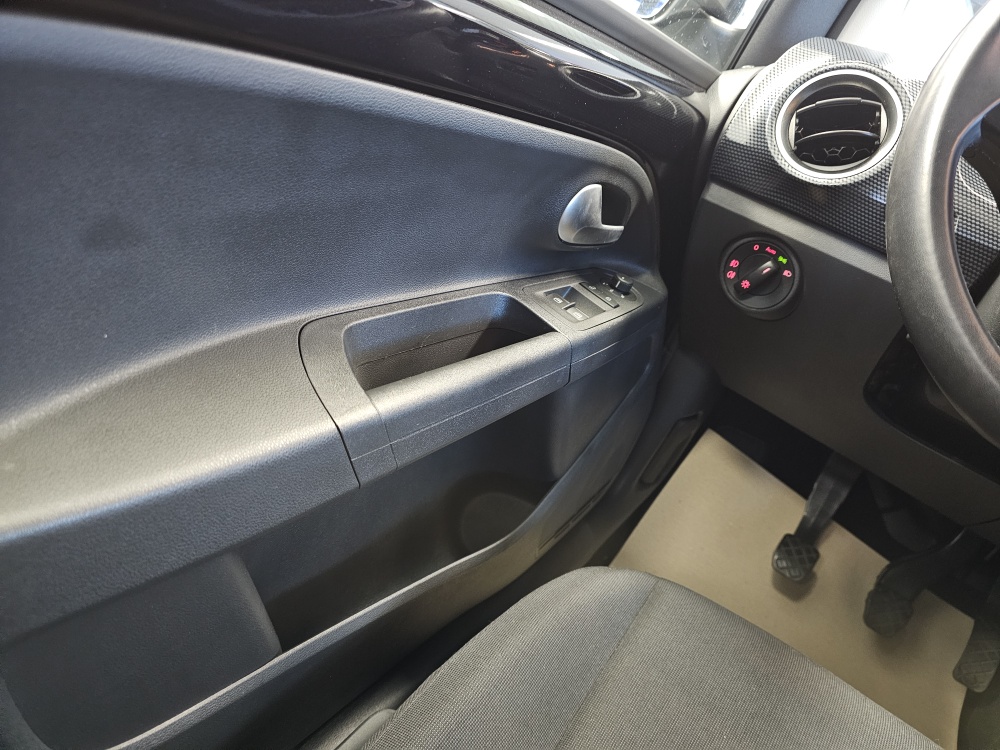 VW up!  bei Hoffmann Automobile in Wolfsburg kaufen und sofort mitnehmen - Bild 13