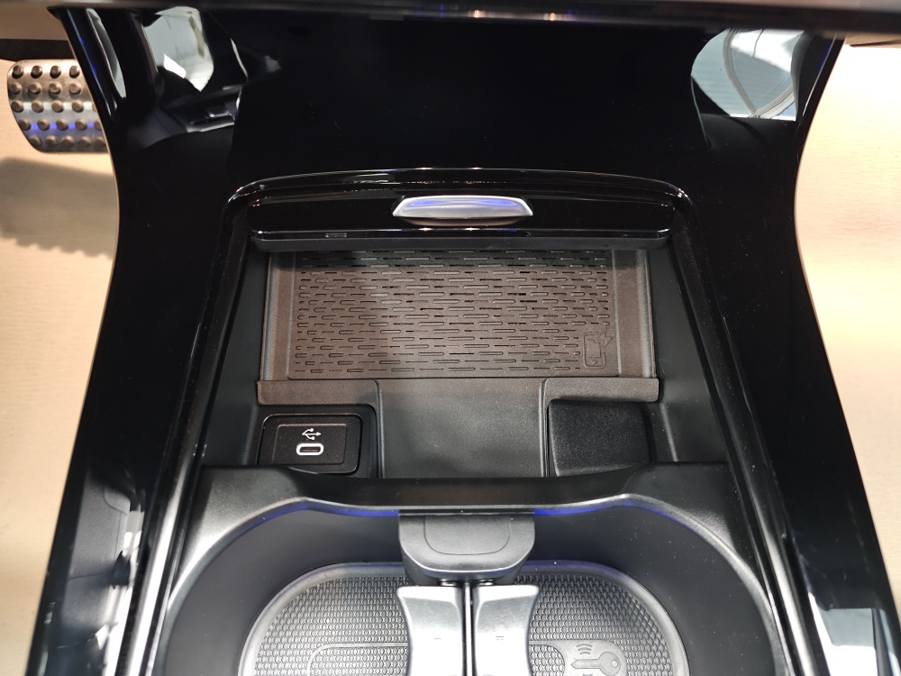 Mercedes-Benz CLA 200 Shooting Brake  bei Hoffmann Automobile in Wolfsburg kaufen und sofort mitnehmen - Bild 12