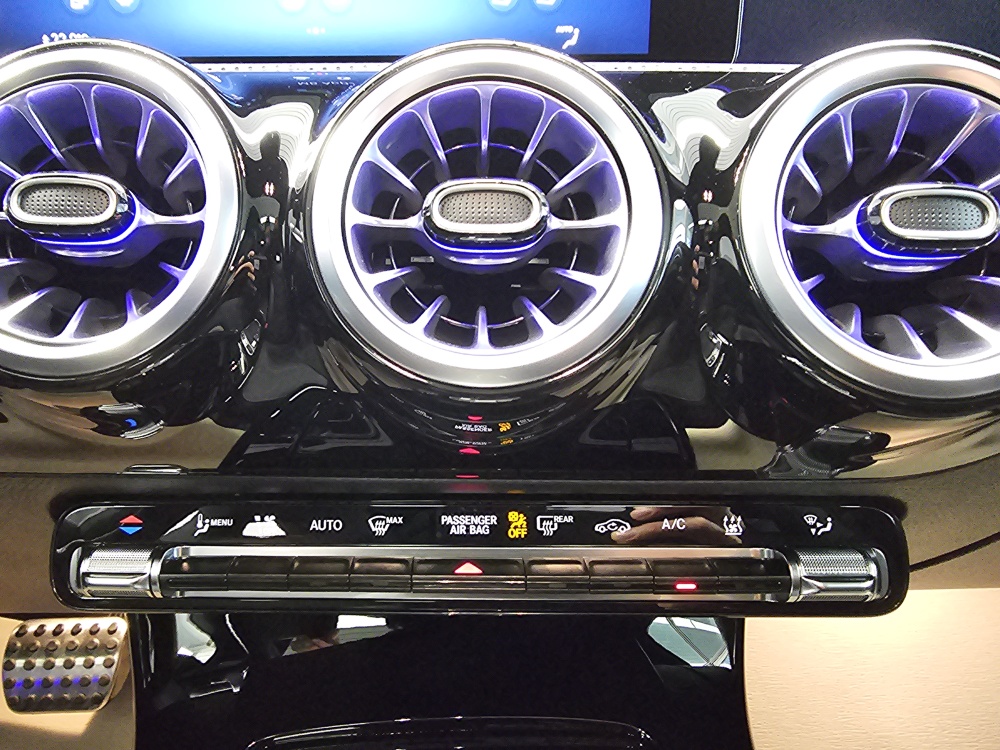 Mercedes-Benz CLA 200 Shooting Brake  bei Hoffmann Automobile in Wolfsburg kaufen und sofort mitnehmen - Bild 13