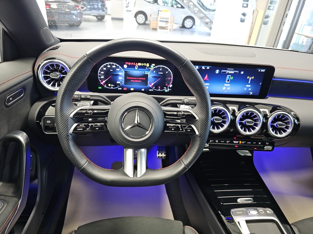 Mercedes-Benz CLA 200 Shooting Brake  bei Hoffmann Automobile in Wolfsburg kaufen und sofort mitnehmen - Bild 35