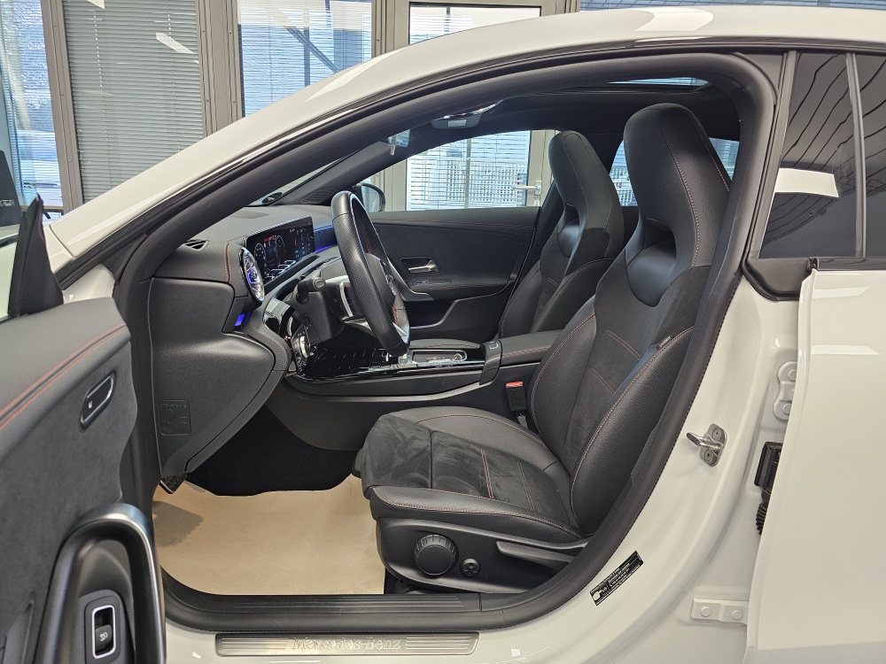 Mercedes-Benz CLA 200 Shooting Brake  bei Hoffmann Automobile in Wolfsburg kaufen und sofort mitnehmen - Bild 37