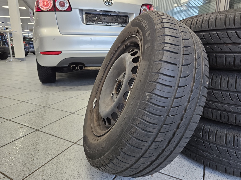 VW Golf Plus  bei Hoffmann Automobile in Wolfsburg kaufen und sofort mitnehmen - Bild 4