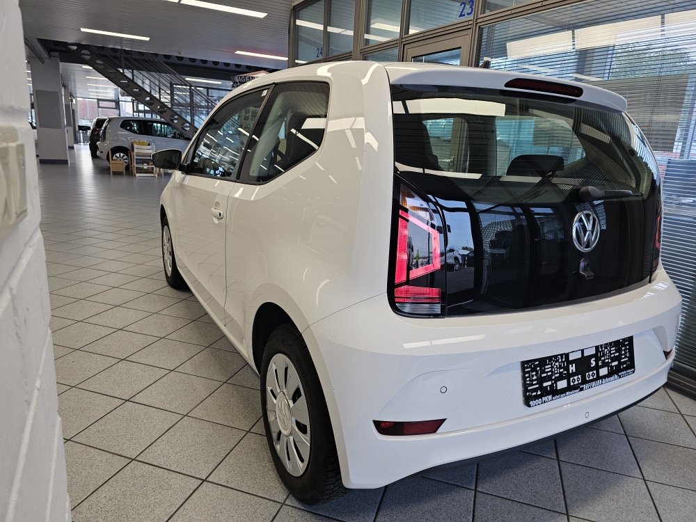 VW up!  bei Hoffmann Automobile in Wolfsburg kaufen und sofort mitnehmen - Bild 3
