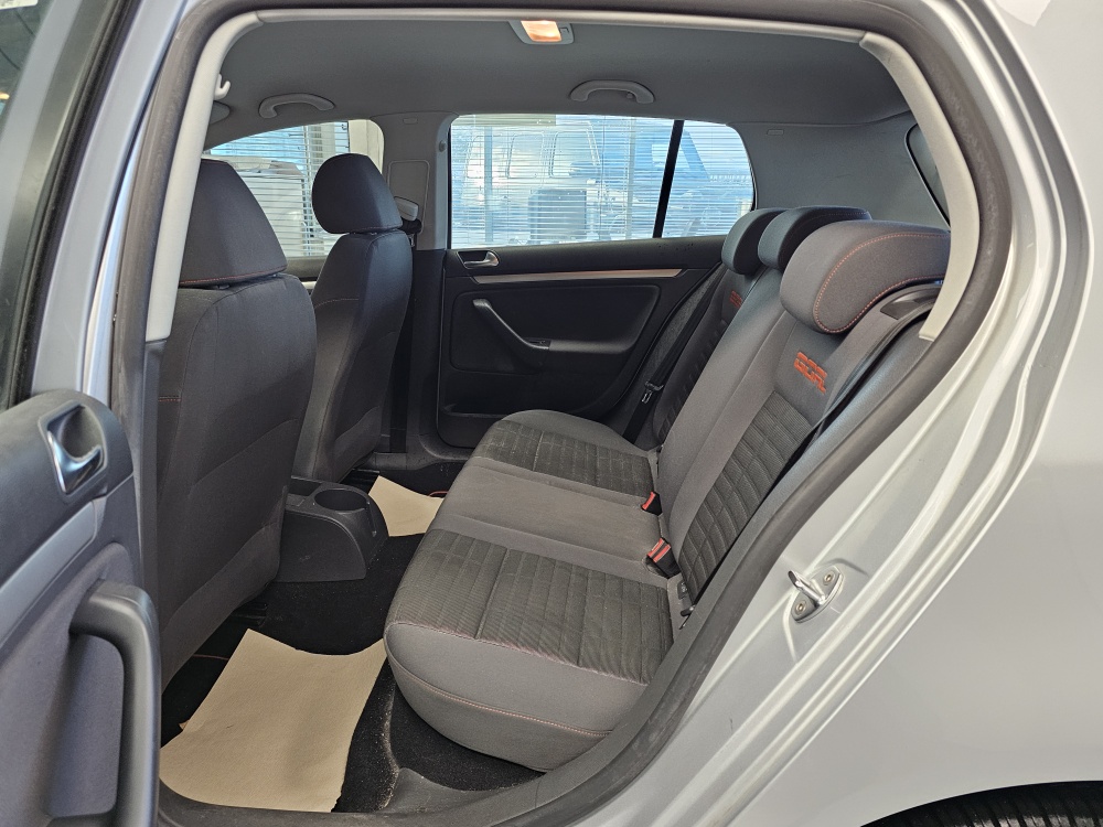 VW Golf  bei Hoffmann Automobile in Wolfsburg kaufen und sofort mitnehmen - Bild 4