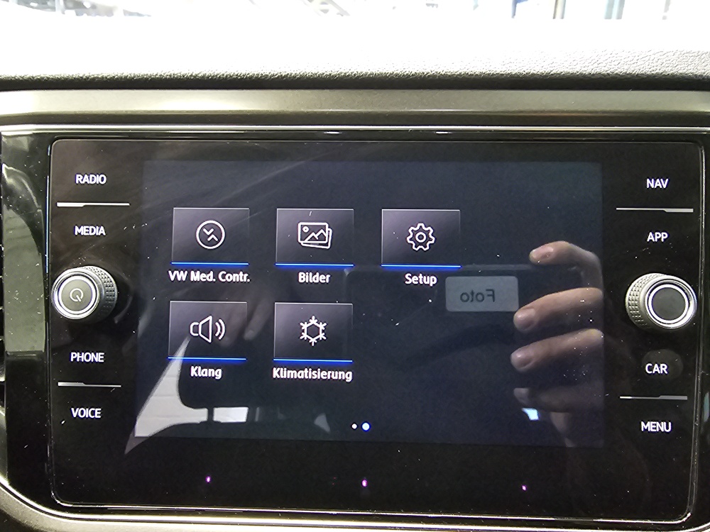 VW T-Roc  bei Hoffmann Automobile in Wolfsburg kaufen und sofort mitnehmen - Bild 10