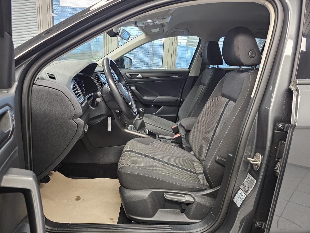 VW T-Roc  bei Hoffmann Automobile in Wolfsburg kaufen und sofort mitnehmen - Bild 25