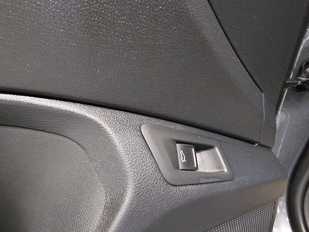 VW T-Roc  bei Hoffmann Automobile in Wolfsburg kaufen und sofort mitnehmen - Bild 26