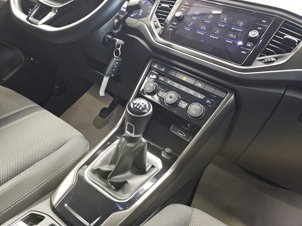 VW T-Roc  bei Hoffmann Automobile in Wolfsburg kaufen und sofort mitnehmen - Bild 7