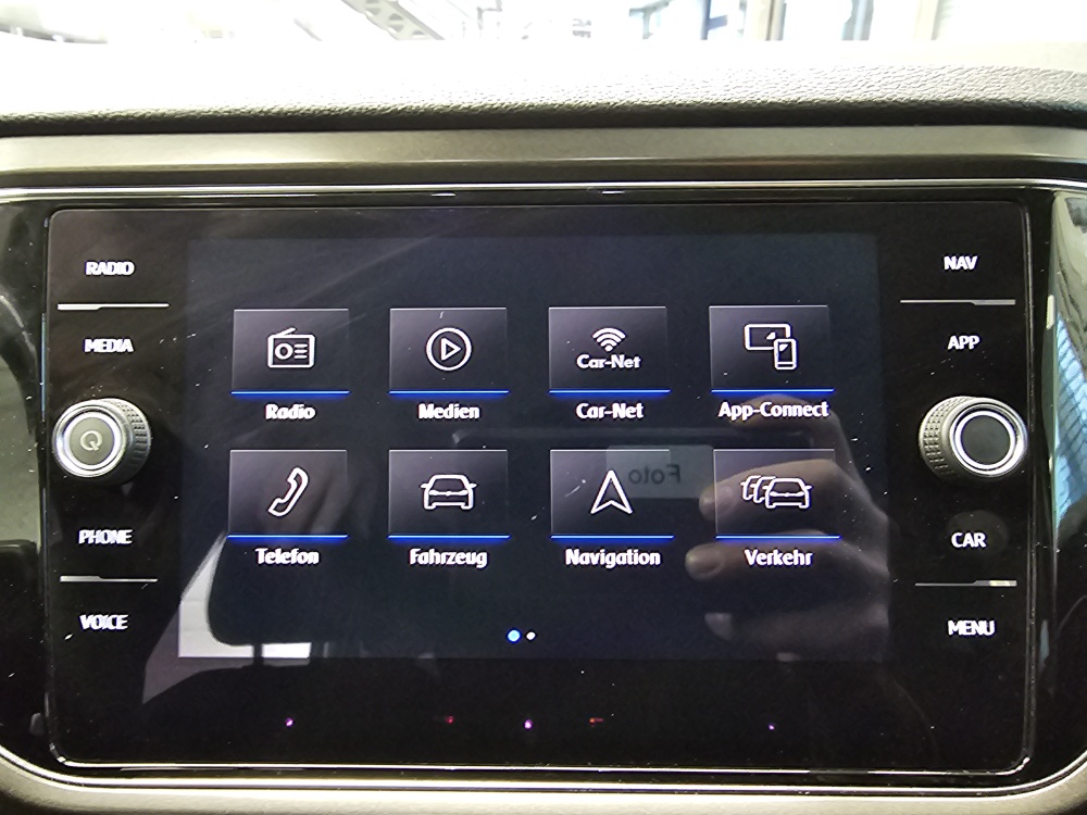 VW T-Roc  bei Hoffmann Automobile in Wolfsburg kaufen und sofort mitnehmen - Bild 9