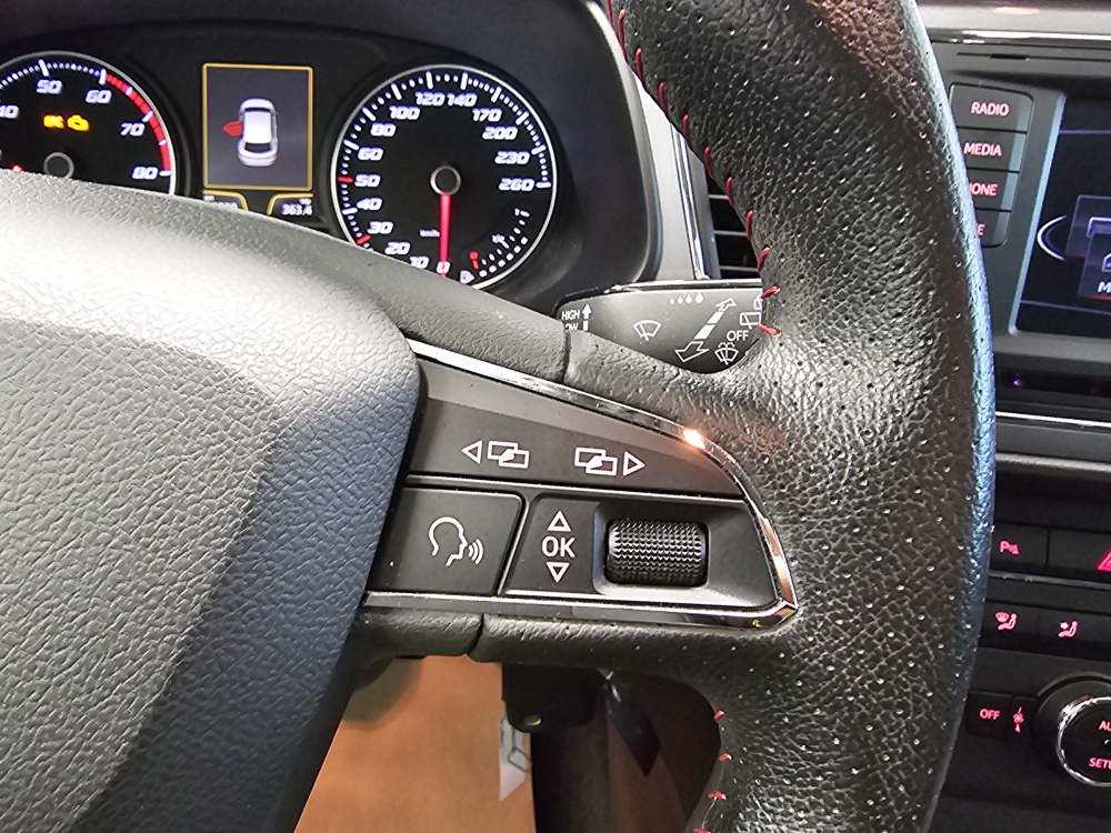 Seat Leon  bei Hoffmann Automobile in Wolfsburg kaufen und sofort mitnehmen - Bild 16