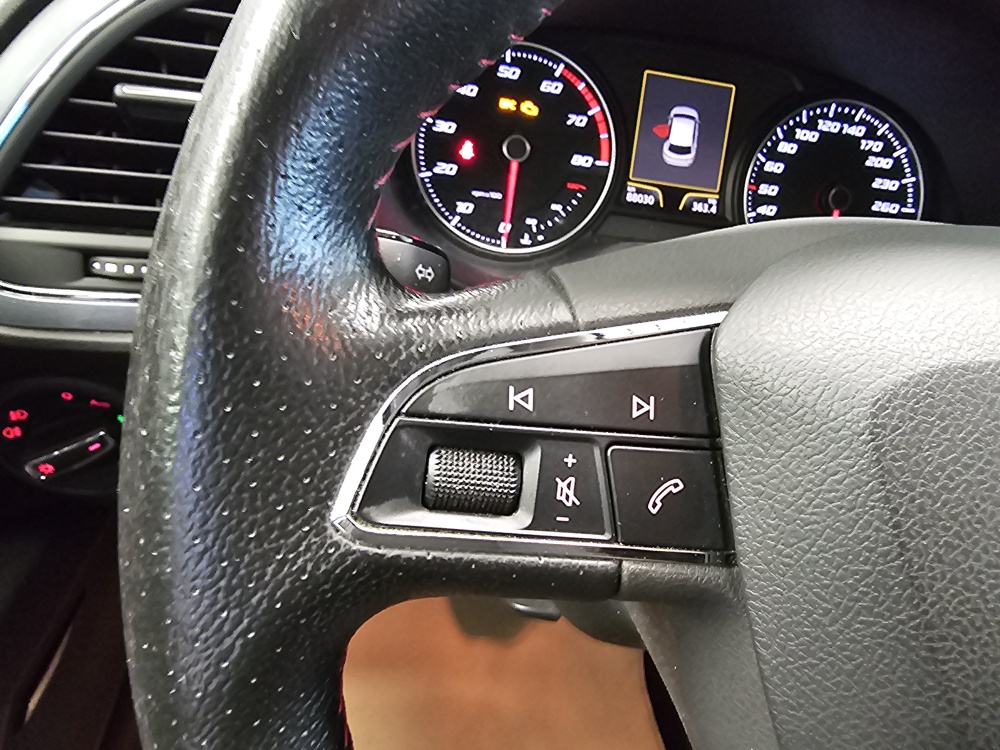 Seat Leon  bei Hoffmann Automobile in Wolfsburg kaufen und sofort mitnehmen - Bild 17