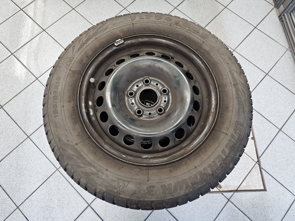 Seat Leon  bei Hoffmann Automobile in Wolfsburg kaufen und sofort mitnehmen - Bild 3