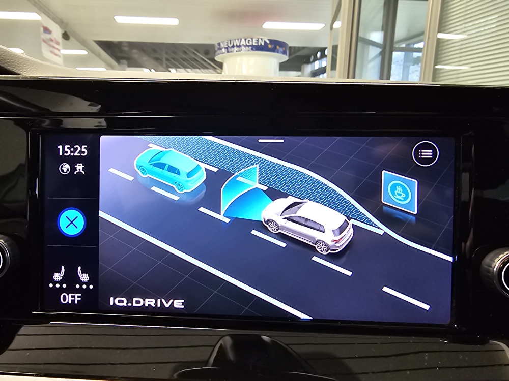 VW Golf  bei Hoffmann Automobile in Wolfsburg kaufen und sofort mitnehmen - Bild 14