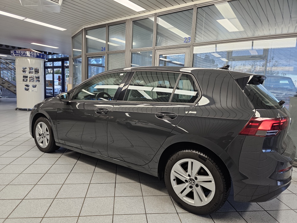 VW Golf  bei Hoffmann Automobile in Wolfsburg kaufen und sofort mitnehmen - Bild 23