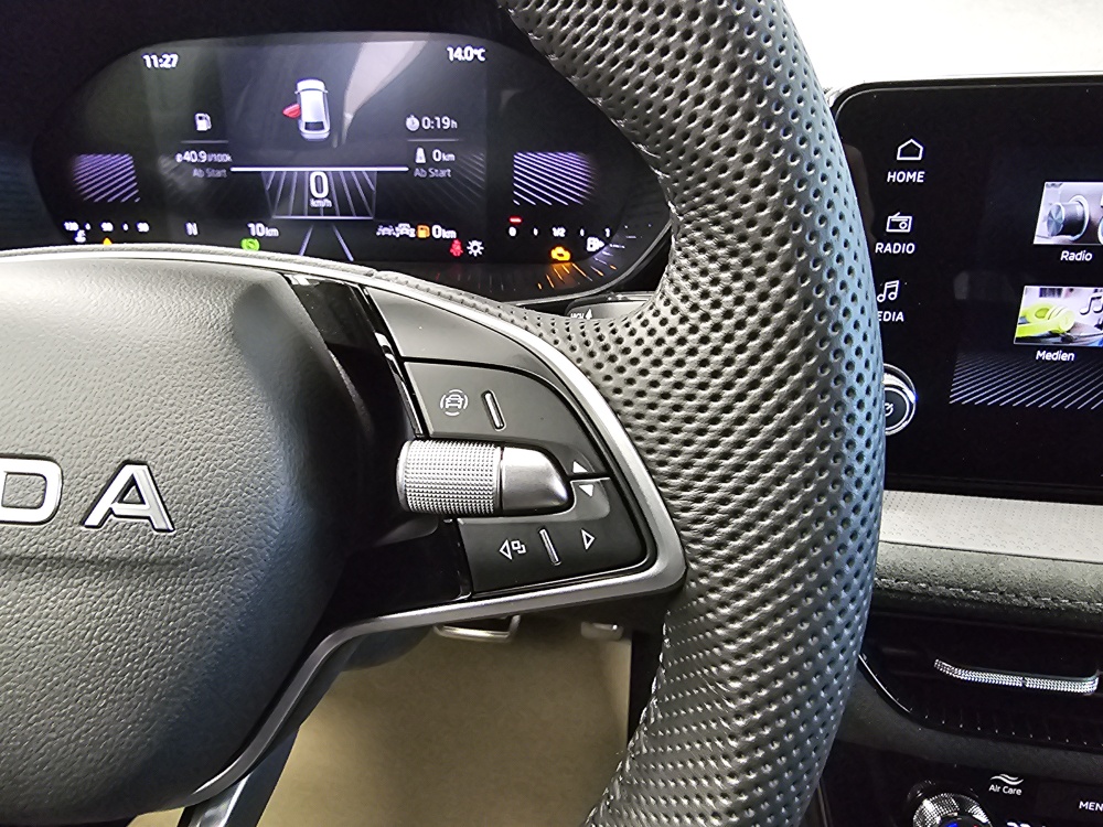 Skoda Fabia  bei Hoffmann Automobile in Wolfsburg kaufen und sofort mitnehmen - Bild 16