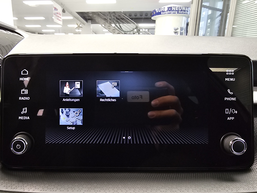 Skoda Fabia  bei Hoffmann Automobile in Wolfsburg kaufen und sofort mitnehmen - Bild 9