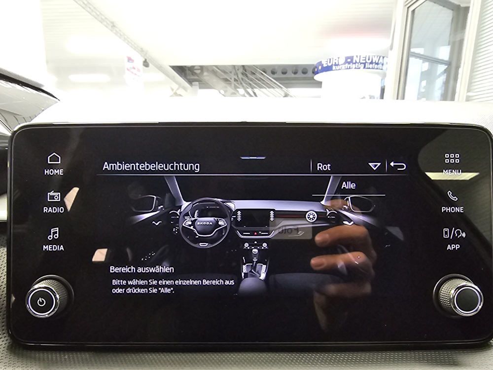 Skoda Fabia  bei Hoffmann Automobile in Wolfsburg kaufen und sofort mitnehmen - Bild 11