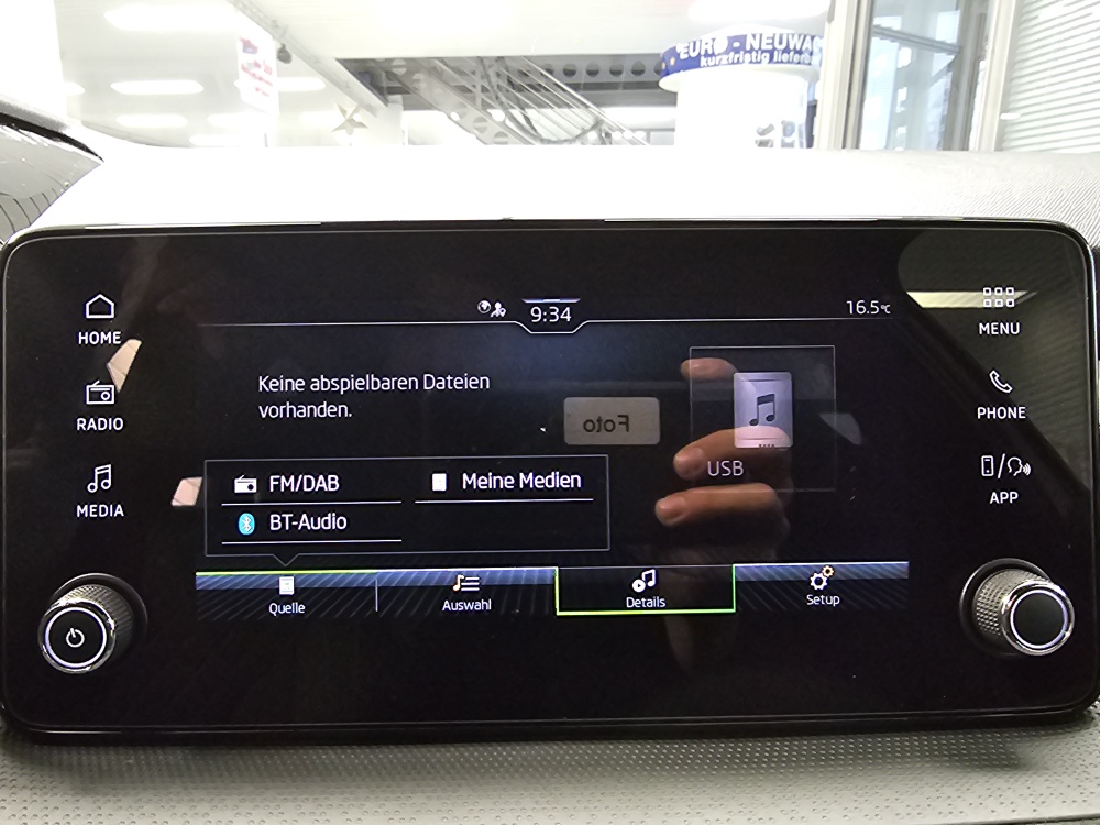 Skoda Fabia  bei Hoffmann Automobile in Wolfsburg kaufen und sofort mitnehmen - Bild 12