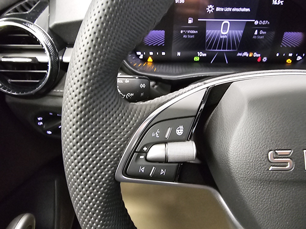 Skoda Fabia  bei Hoffmann Automobile in Wolfsburg kaufen und sofort mitnehmen - Bild 17