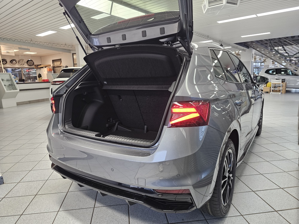 Skoda Fabia  bei Hoffmann Automobile in Wolfsburg kaufen und sofort mitnehmen - Bild 2