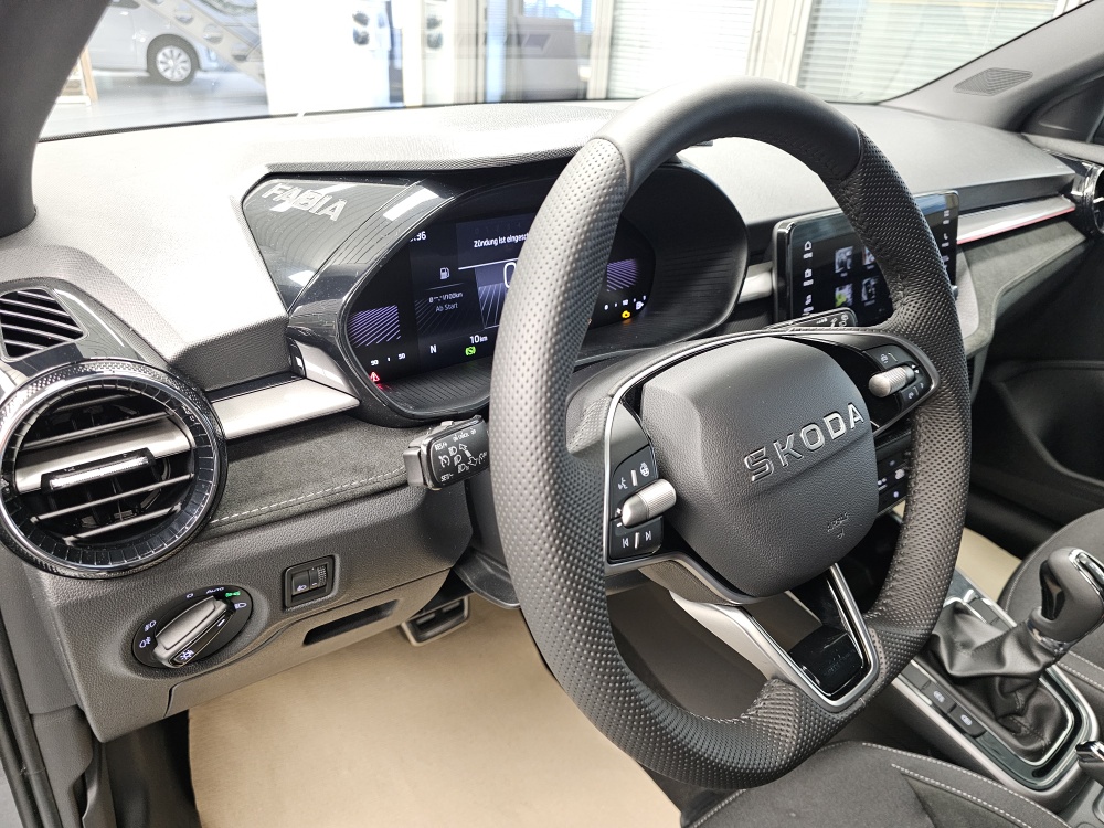 Skoda Fabia  bei Hoffmann Automobile in Wolfsburg kaufen und sofort mitnehmen - Bild 20