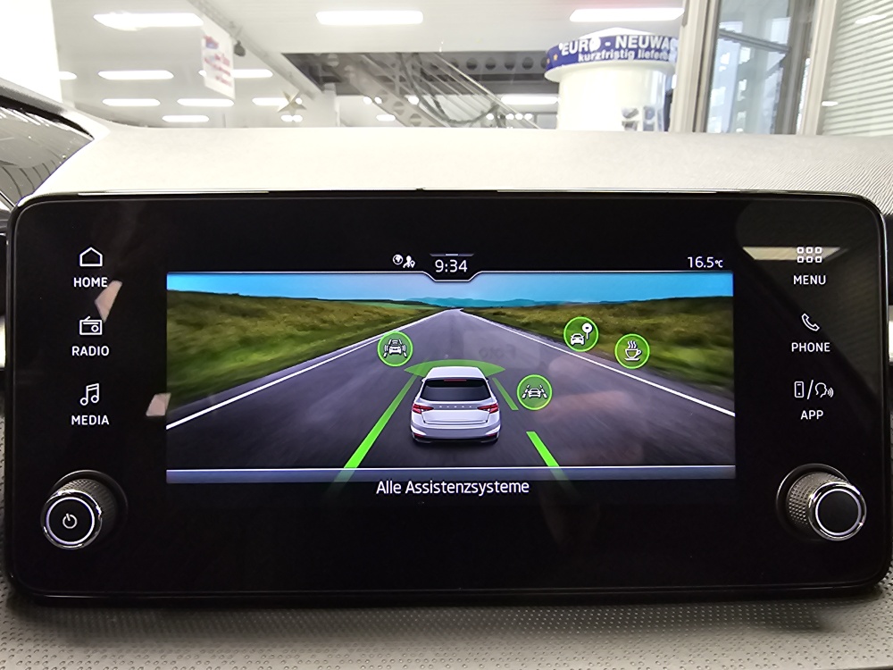 Skoda Fabia  bei Hoffmann Automobile in Wolfsburg kaufen und sofort mitnehmen - Bild 14