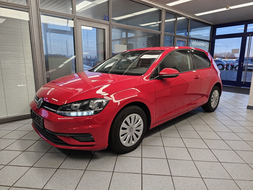 VW Golf BlueMotion für nur 10.900,- € bei Hoffmann Automobile in Wolfsburg kaufen und sofort mitnehmen