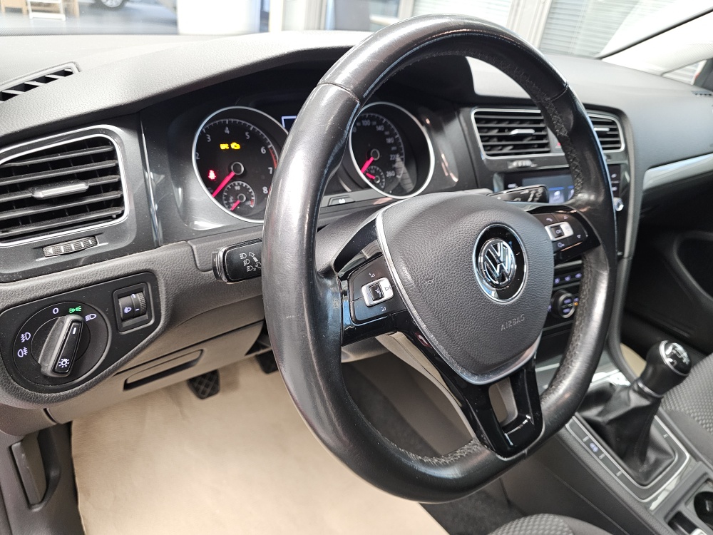 VW Golf  bei Hoffmann Automobile in Wolfsburg kaufen und sofort mitnehmen - Bild 17