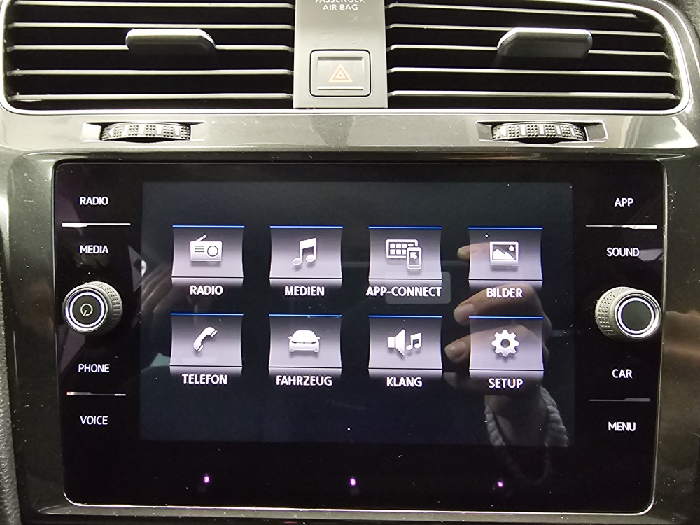 VW Golf  bei Hoffmann Automobile in Wolfsburg kaufen und sofort mitnehmen - Bild 8