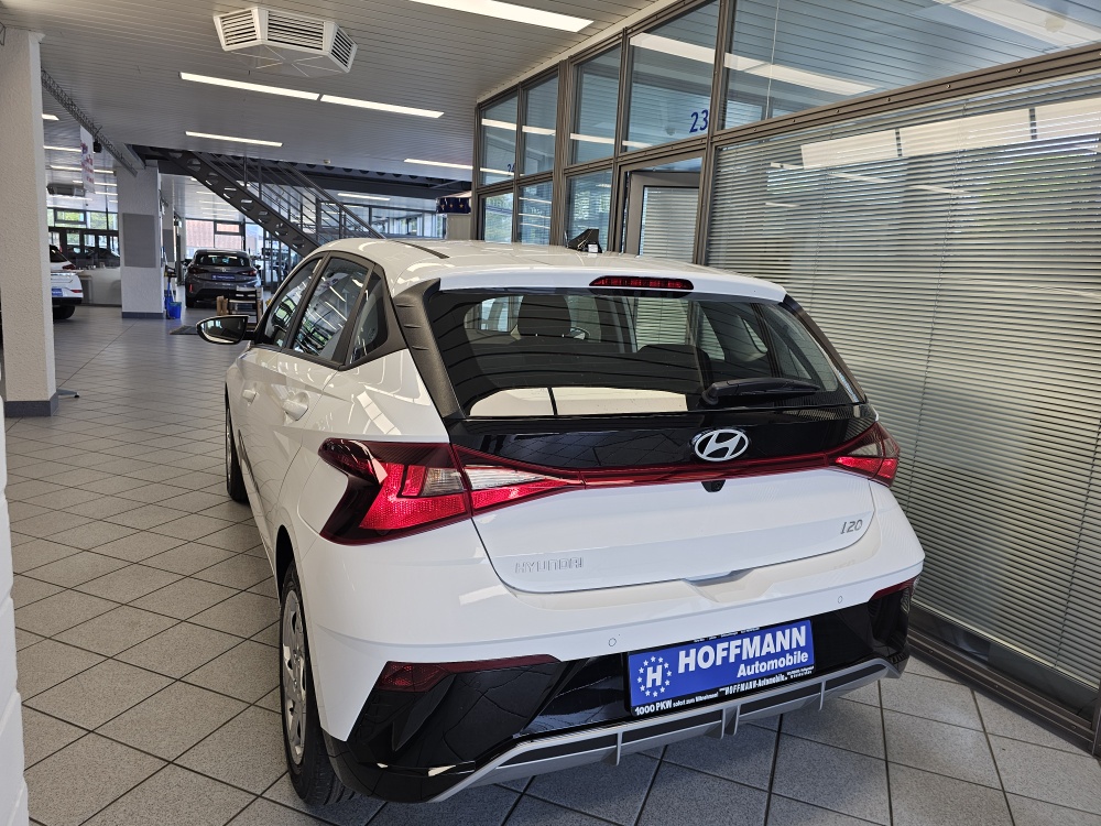 Hyundai i20 bei Hoffmann Automobile in Wolfsburg kaufen und sofort mitnehmen - Bild 3