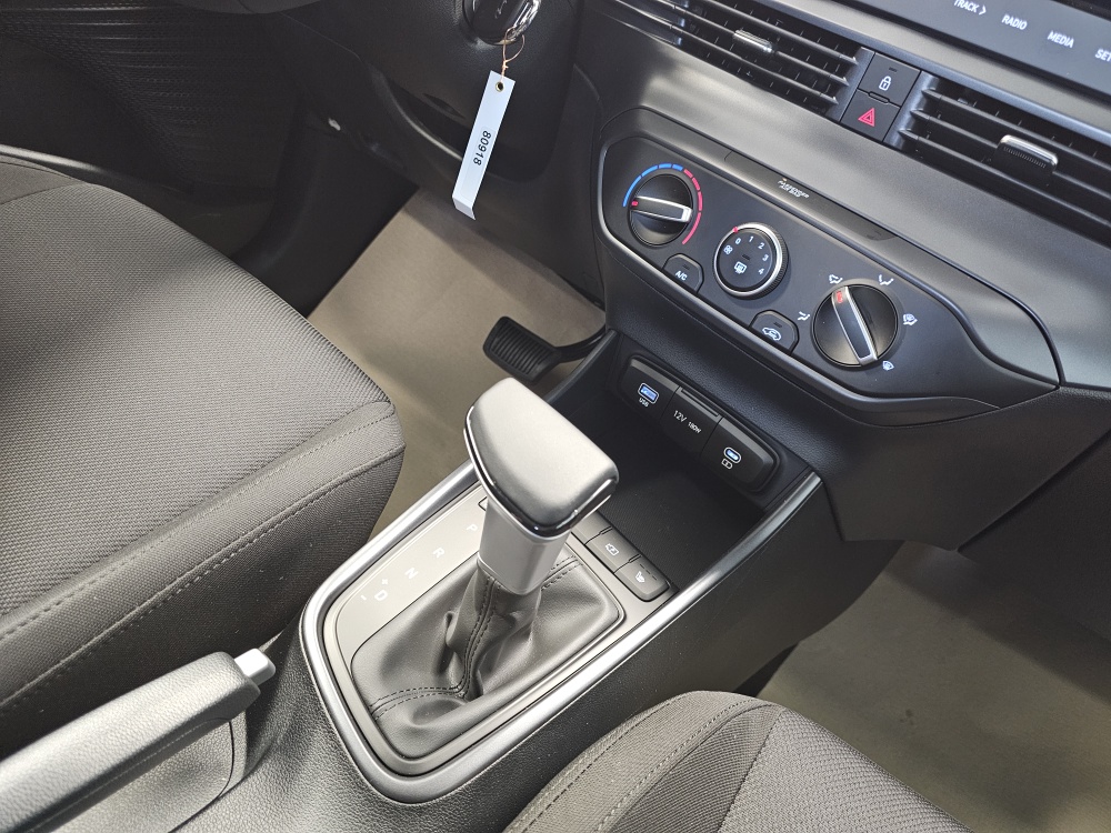 Hyundai i20 bei Hoffmann Automobile in Wolfsburg kaufen und sofort mitnehmen - Bild 6