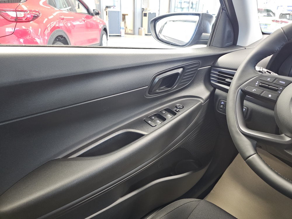 Hyundai i20 bei Hoffmann Automobile in Wolfsburg kaufen und sofort mitnehmen - Bild 18