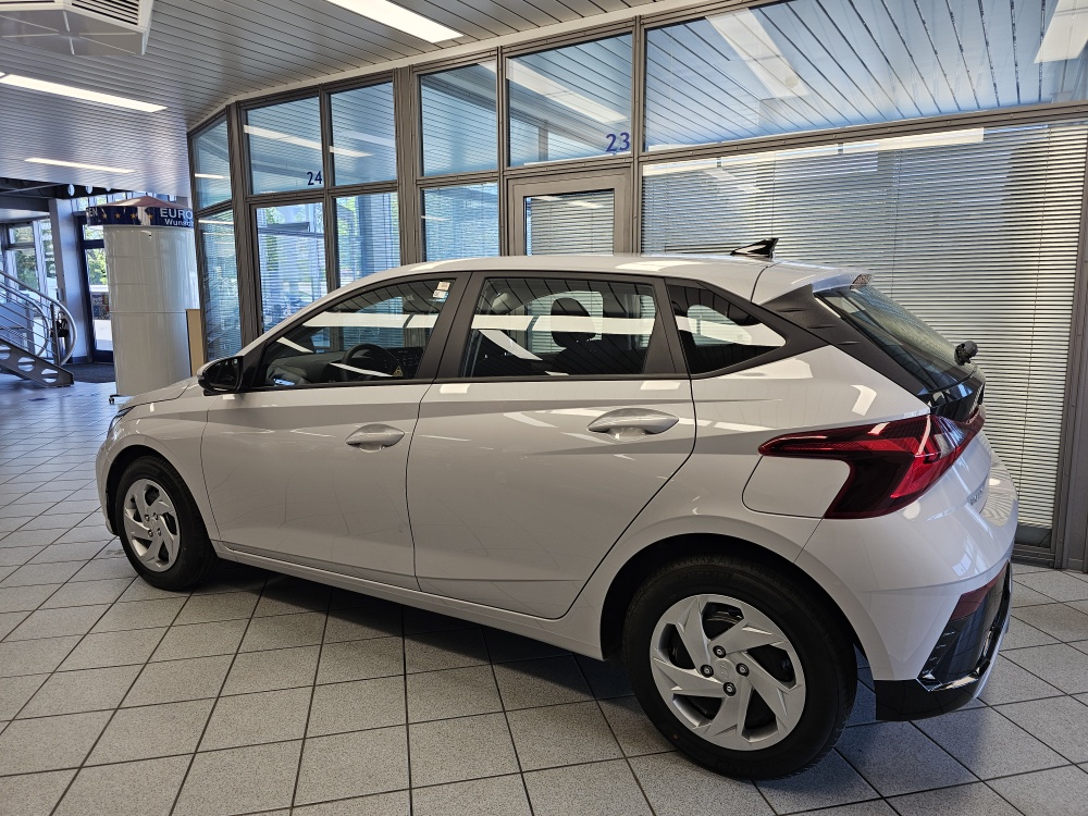 Hyundai i20 bei Hoffmann Automobile in Wolfsburg kaufen und sofort mitnehmen - Bild 24