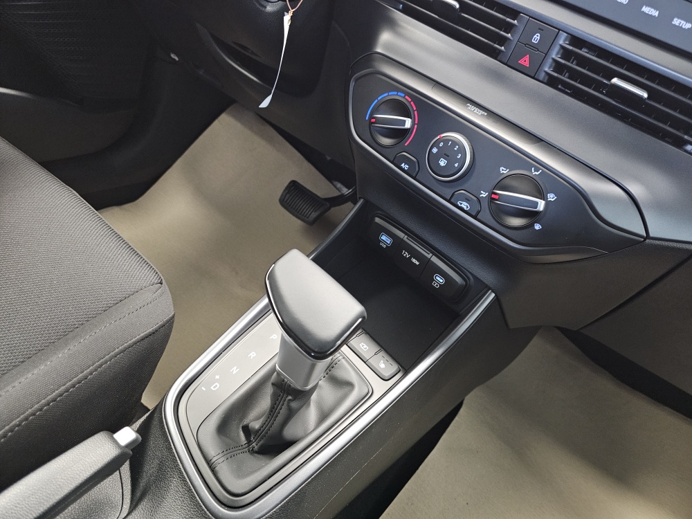 Hyundai i20 bei Hoffmann Automobile in Wolfsburg kaufen und sofort mitnehmen - Bild 6