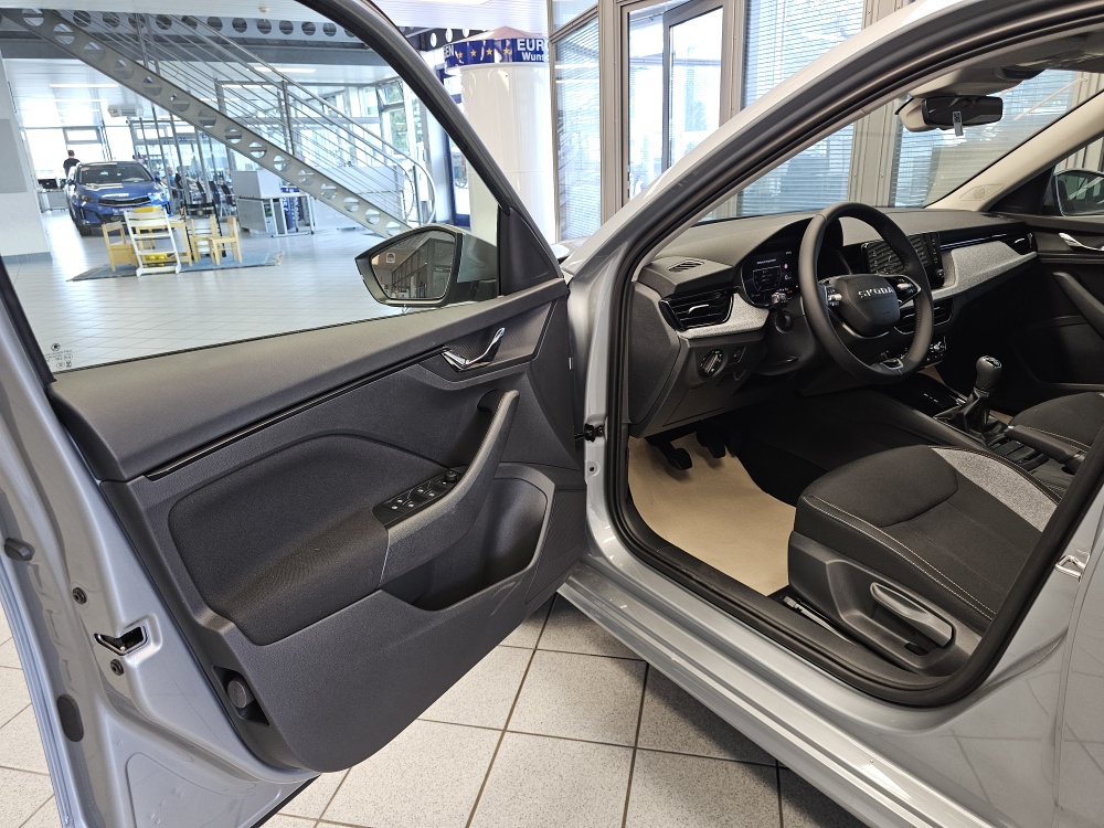 Skoda Kamiq bei Hoffmann Automobile in Wolfsburg kaufen und sofort mitnehmen - Bild 22