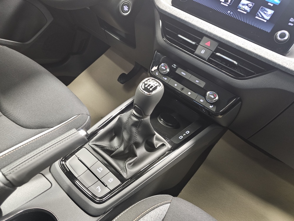 Skoda Kamiq bei Hoffmann Automobile in Wolfsburg kaufen und sofort mitnehmen - Bild 9