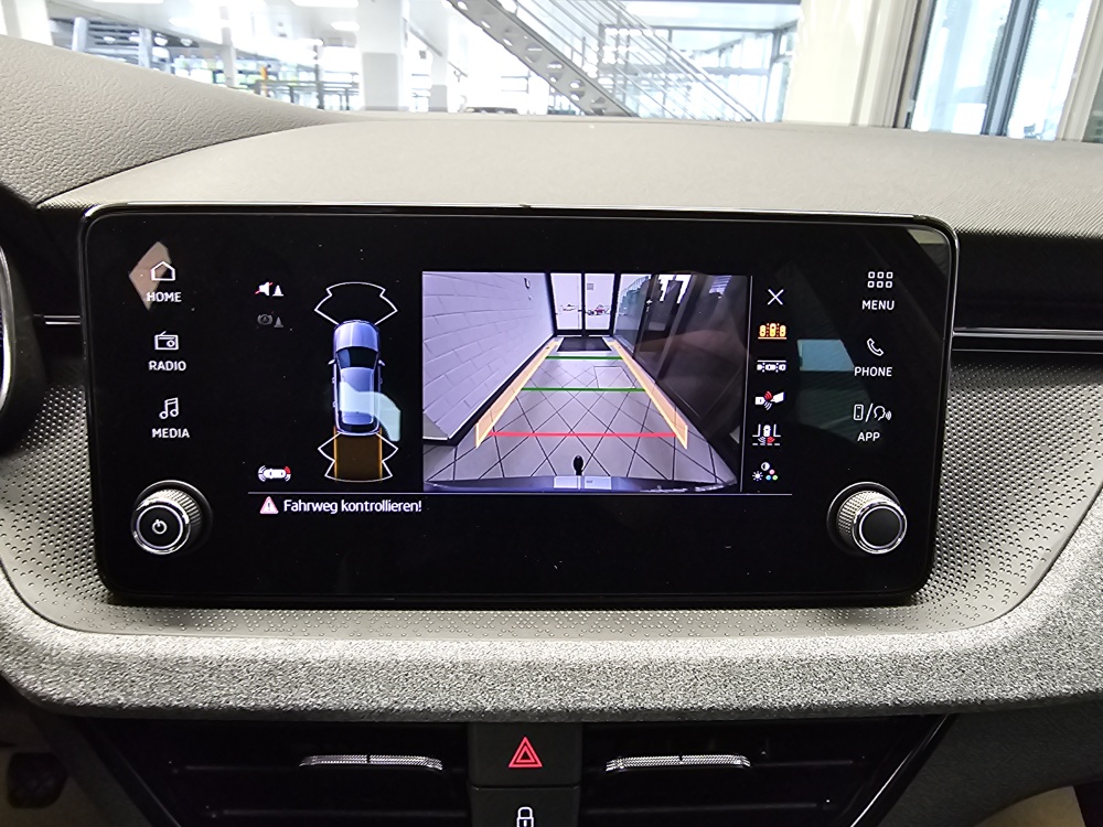 Skoda Kamiq bei Hoffmann Automobile in Wolfsburg kaufen und sofort mitnehmen - Bild 16