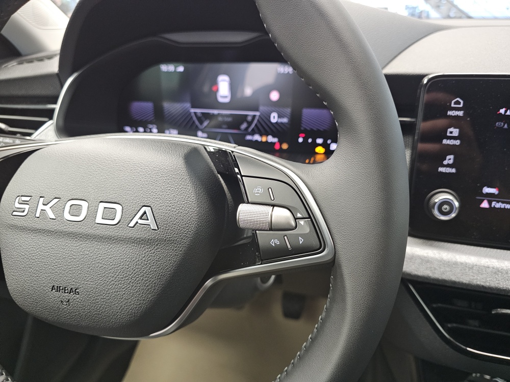 Skoda Kamiq bei Hoffmann Automobile in Wolfsburg kaufen und sofort mitnehmen - Bild 17