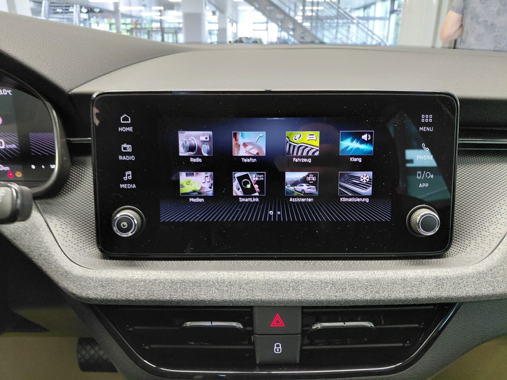 Skoda Kamiq bei Hoffmann Automobile in Wolfsburg kaufen und sofort mitnehmen - Bild 9
