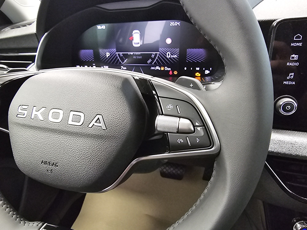Skoda Kamiq bei Hoffmann Automobile in Wolfsburg kaufen und sofort mitnehmen - Bild 16
