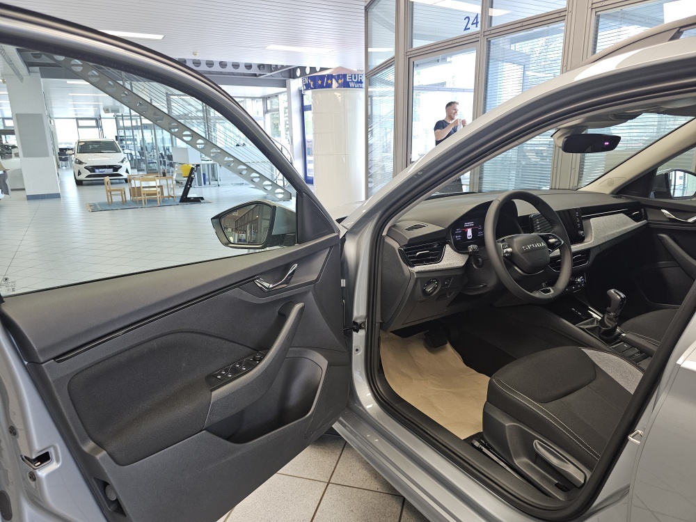Skoda Kamiq bei Hoffmann Automobile in Wolfsburg kaufen und sofort mitnehmen - Bild 25