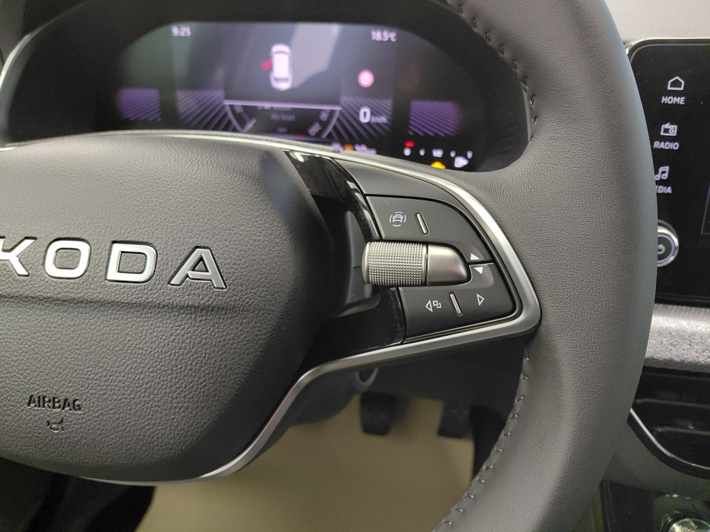 Skoda Kamiq bei Hoffmann Automobile in Wolfsburg kaufen und sofort mitnehmen - Bild 17