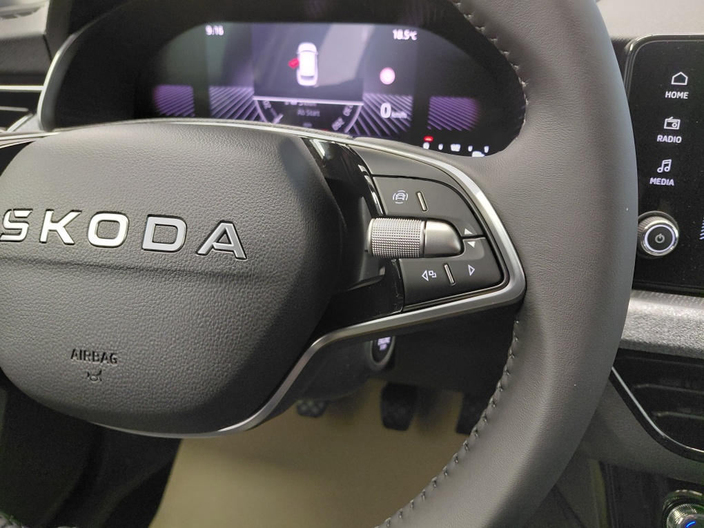 Skoda Kamiq bei Hoffmann Automobile in Wolfsburg kaufen und sofort mitnehmen - Bild 16