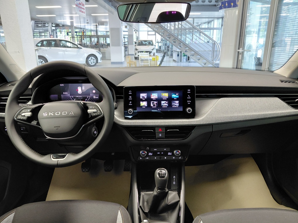 Skoda Kamiq bei Hoffmann Automobile in Wolfsburg kaufen und sofort mitnehmen - Bild 6