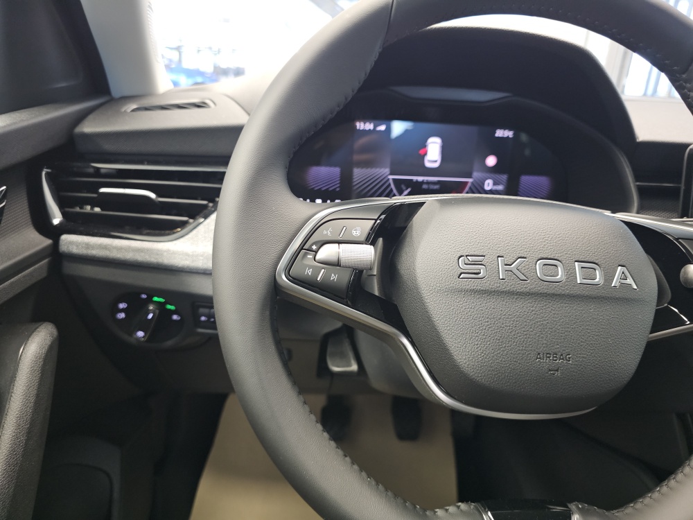 Skoda Kamiq bei Hoffmann Automobile in Wolfsburg kaufen und sofort mitnehmen - Bild 17