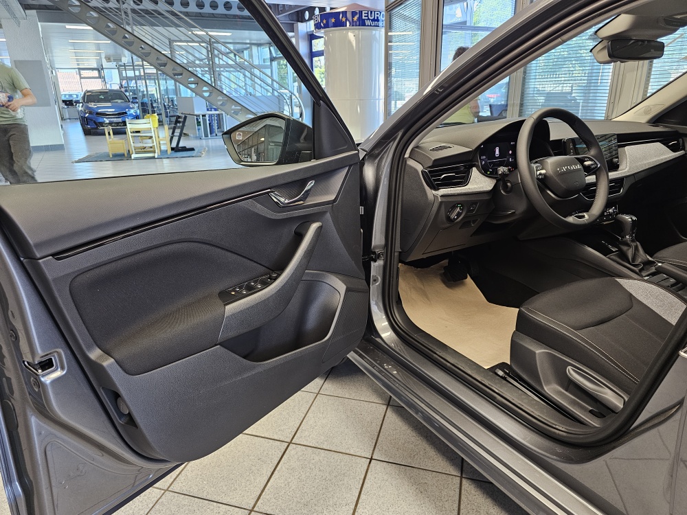 Skoda Kamiq bei Hoffmann Automobile in Wolfsburg kaufen und sofort mitnehmen - Bild 22