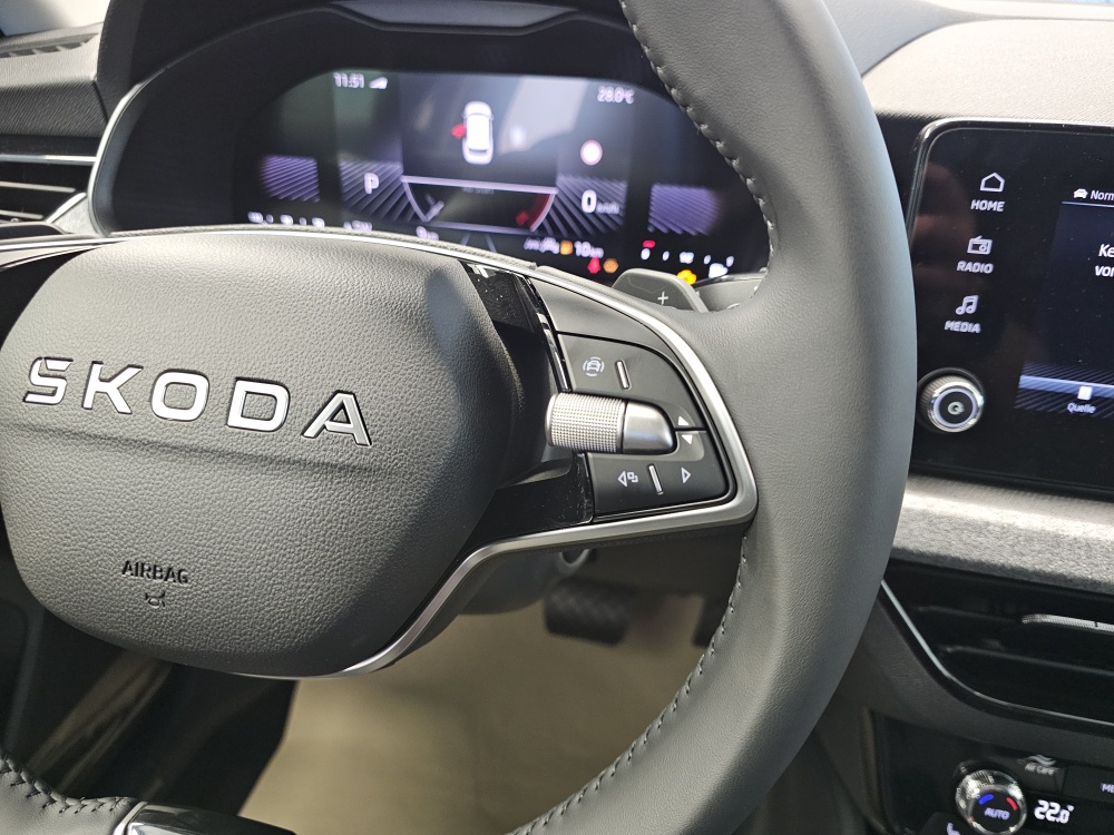 Skoda Kamiq bei Hoffmann Automobile in Wolfsburg kaufen und sofort mitnehmen - Bild 15