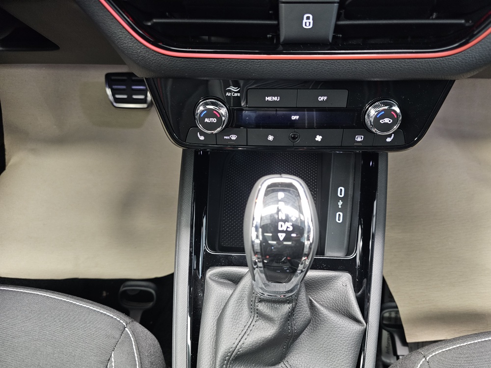 Skoda Kamiq bei Hoffmann Automobile in Wolfsburg kaufen und sofort mitnehmen - Bild 9